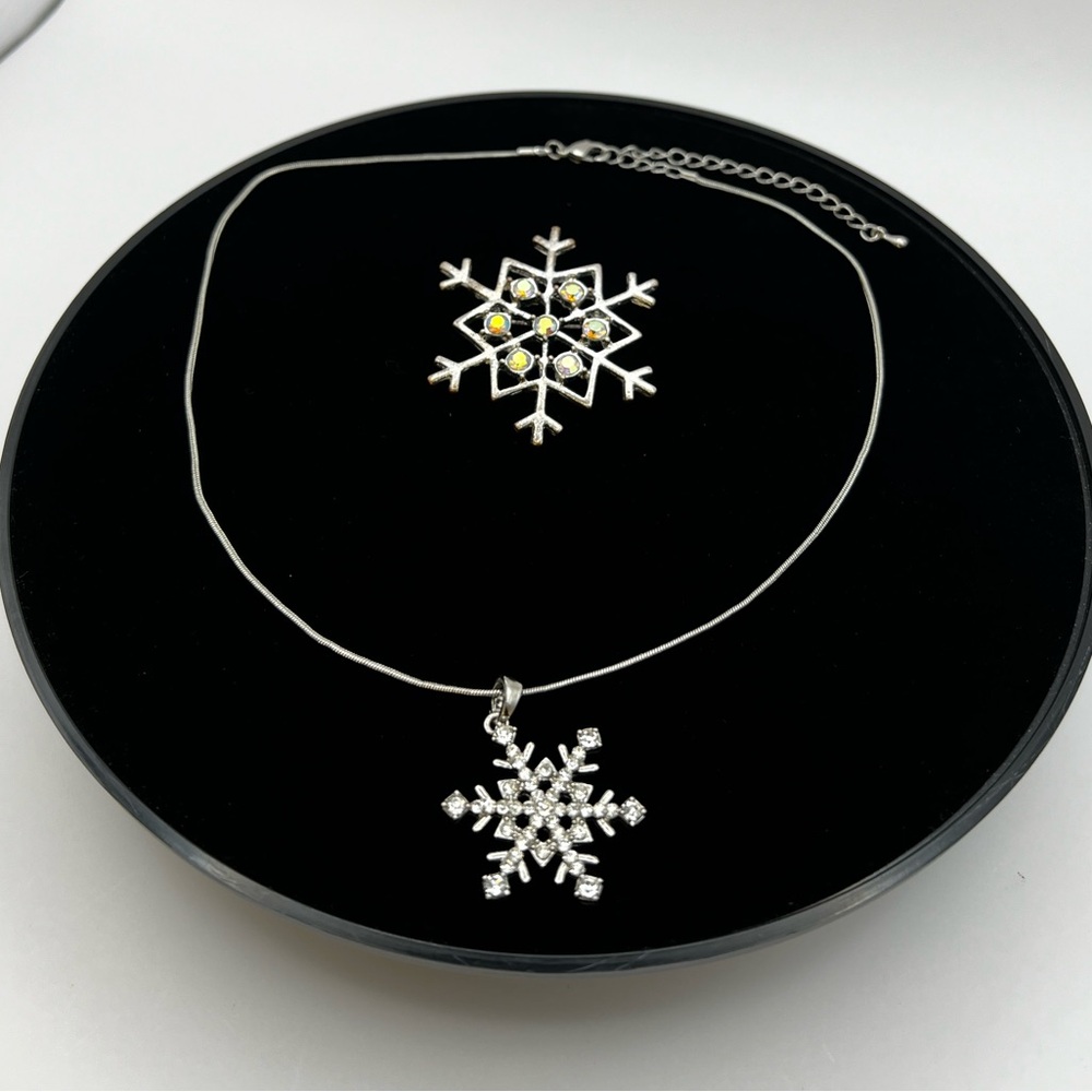 Snowflake Rhinestone Necklace and Brooch - Picture 4 of 8
